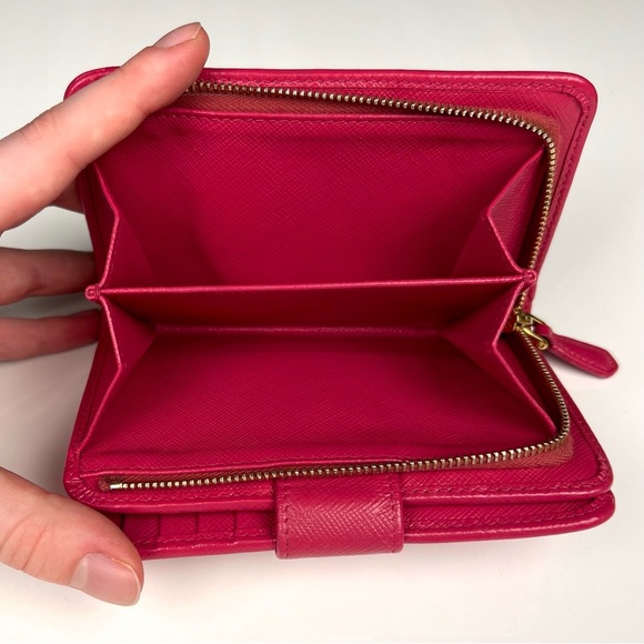 Prada Saffiano Bifold Wallet Fire Pink - Picture 9 of 9